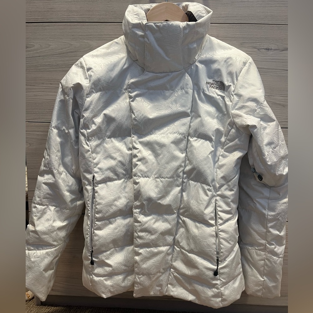 The North Face Jacket RECCO Down Fill 600 - Women | Color: White | Size: S